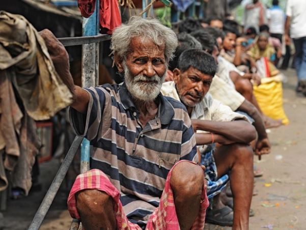 India Lifted 300 Mn People Out Of Poverty Between 2004 And 2018: Niti ...