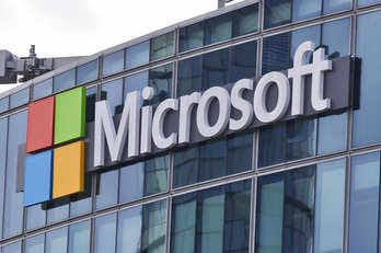 Microsoft to integrate Gmail, Google Drive, Calendar into Outlook.com