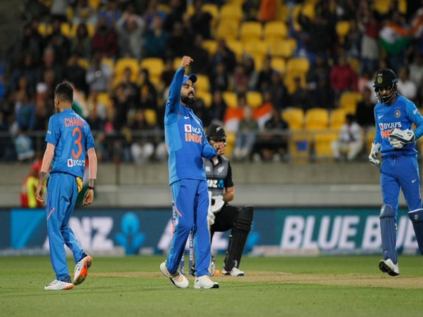 New Zealand choke as India triumph in second successive Super Over