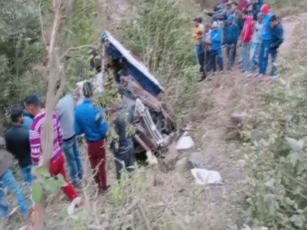 7 dead, several injured as bus falls into gorge in J-K's Rajouri