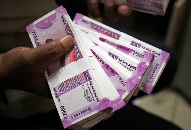 Flower vendor wife's bank account gets credited with ₹30 crore