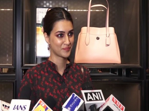 'Mimi' shoot was process of self-discovery: Kriti Sanon on essaying surrogate mother