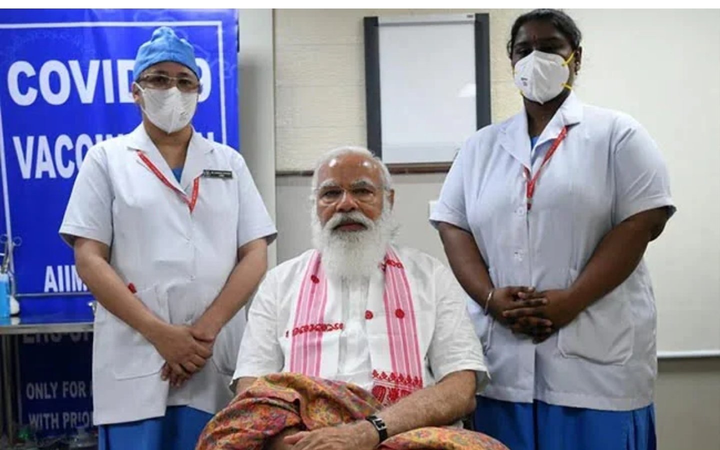 Himanta Biswa Sarma thanks PM Modi for wearing Gamocha while taking COVID vaccine