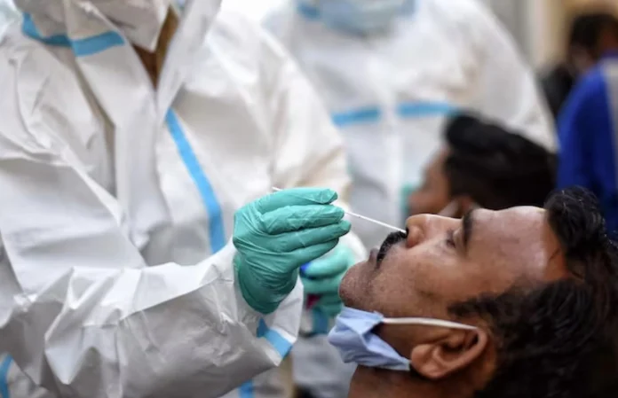 The number of active Covid-19 cases have crossed the 1,000 mark in the country.