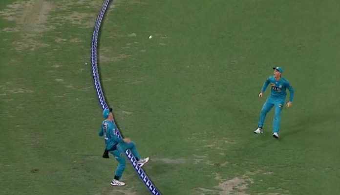 New Boundary Catch Rule ‘Bunny Hops’ Are Now Illegal in Cricket, MCC Says